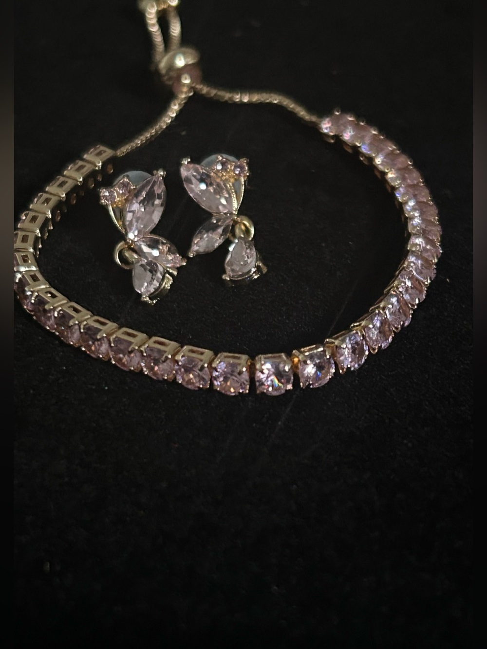 Delicate Pink Bracelet and Earrings Set - Women Jewelry